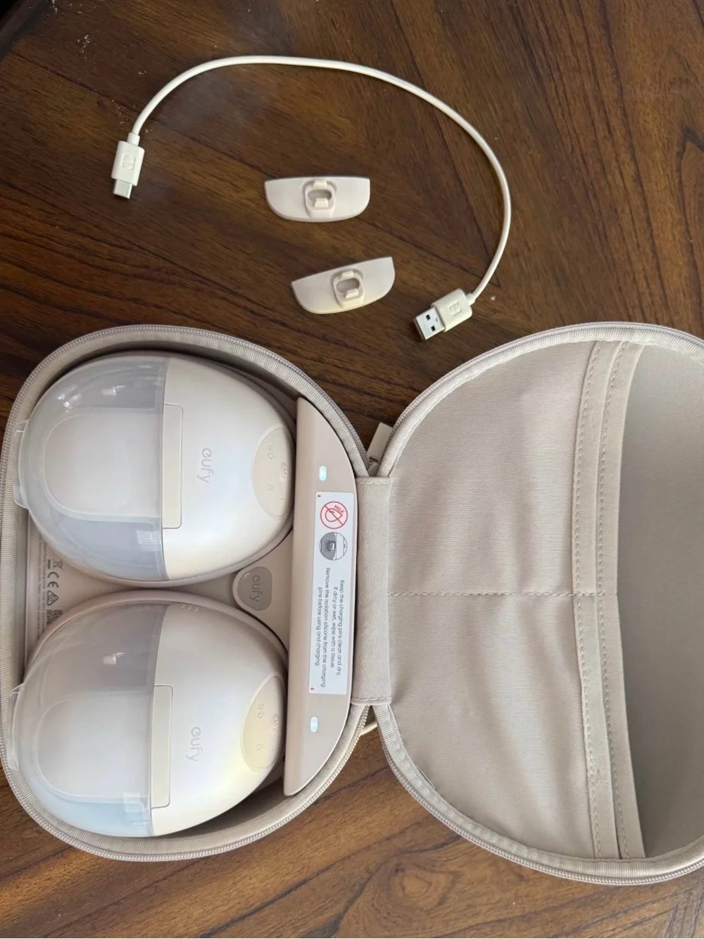 eufy Beige Portable Pump Carry Case - Compact Nursing Bag